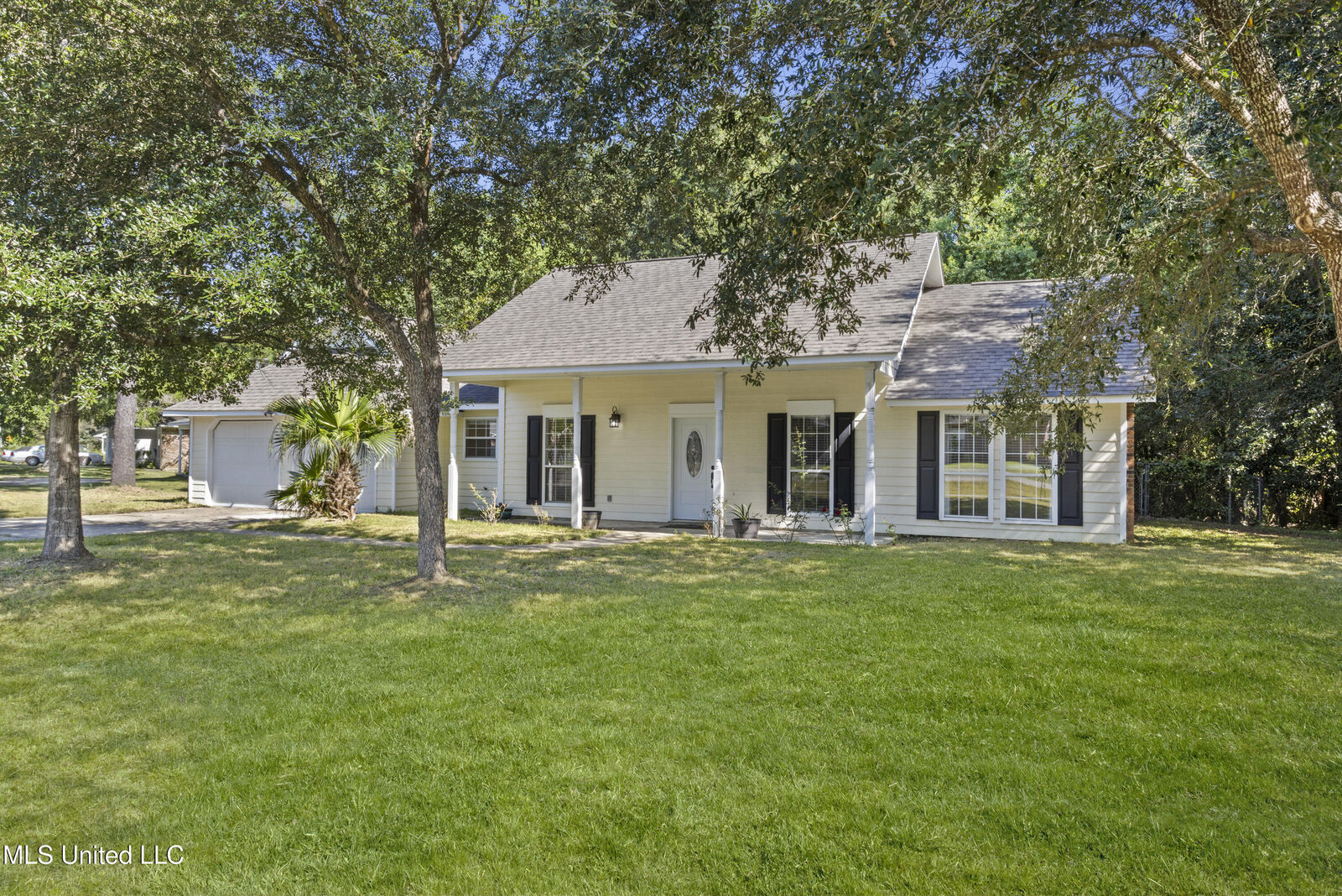 Property Photo:  3300 Seabass Road  MS 39553 