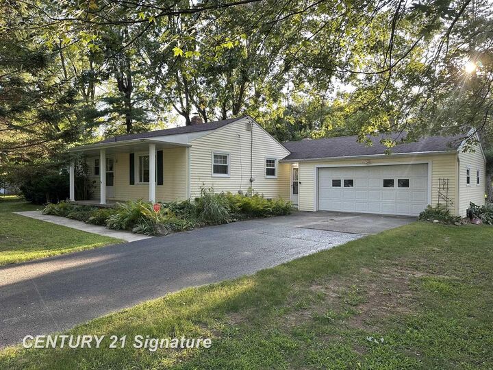 Property Photo:  11029 Bare Drive  MI 48420 
