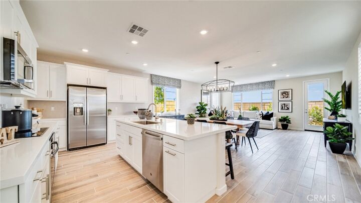 Property Photo:  10851 Pala Bells Street  CA 92373 