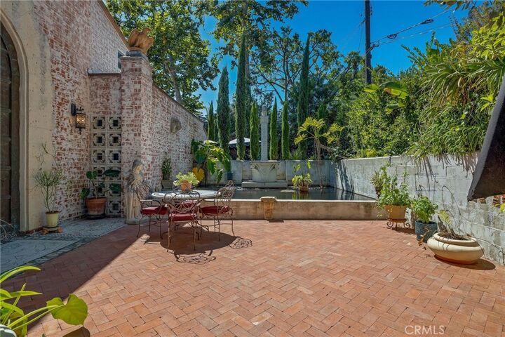 Property Photo:  6252 Via Canada  CA 90254 