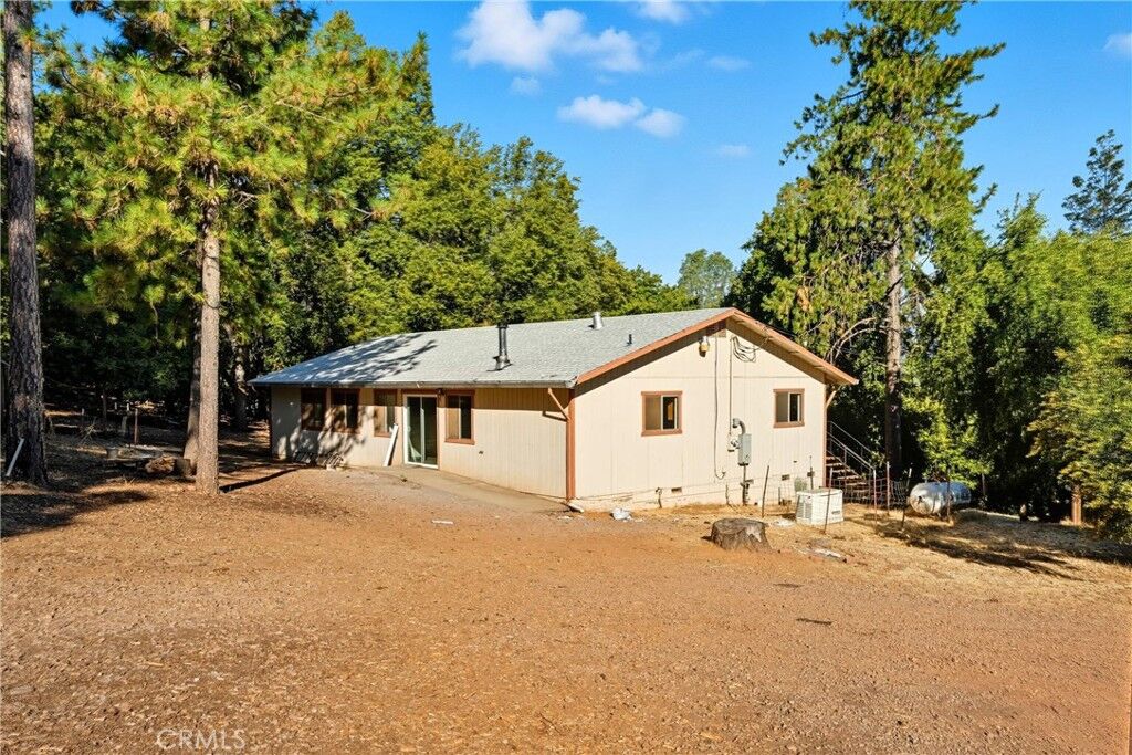 Property Photo: 13028 Riata Road CA 95457