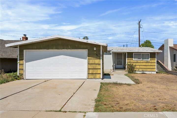 Property Photo: 2213 W 180th Street CA 90504