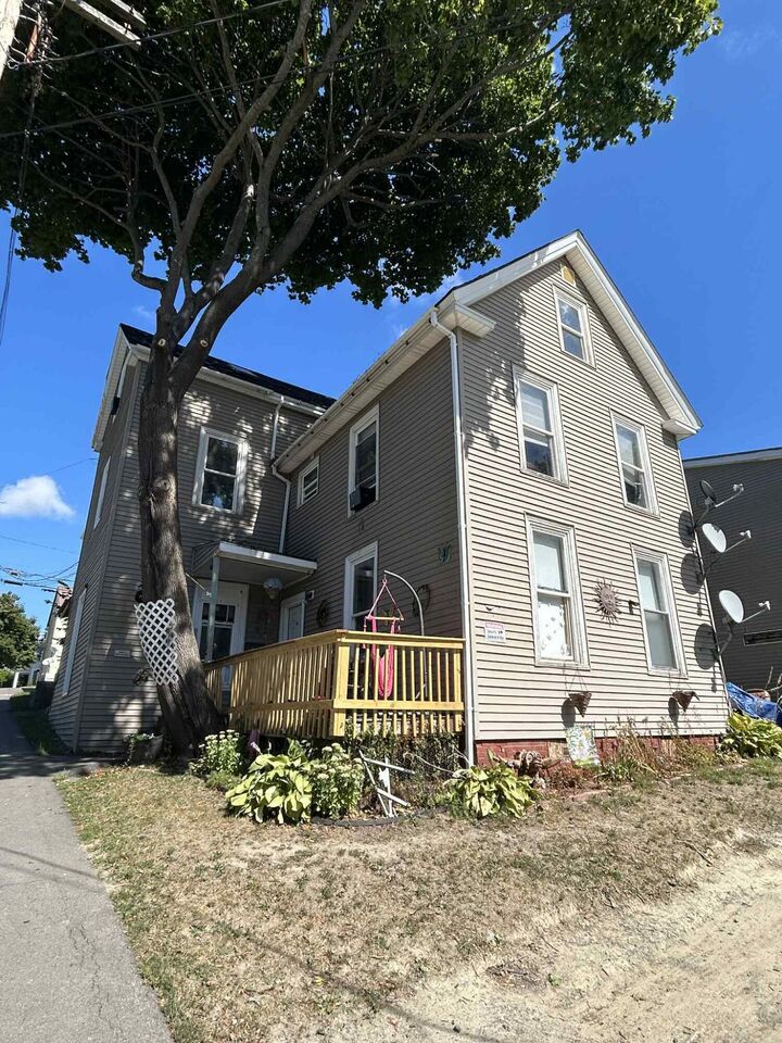 64 Cedar Street  Bangor ME 04401 photo