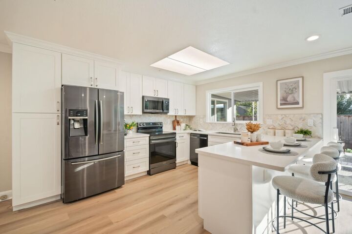 Property Photo:  673 Kirk Glen Drive  CA 95133 