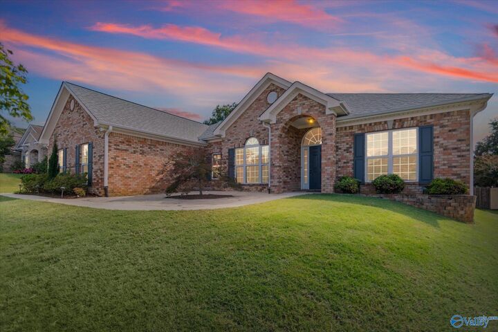 2219 Towne Park Drive SW  Huntsville AL 35803 photo