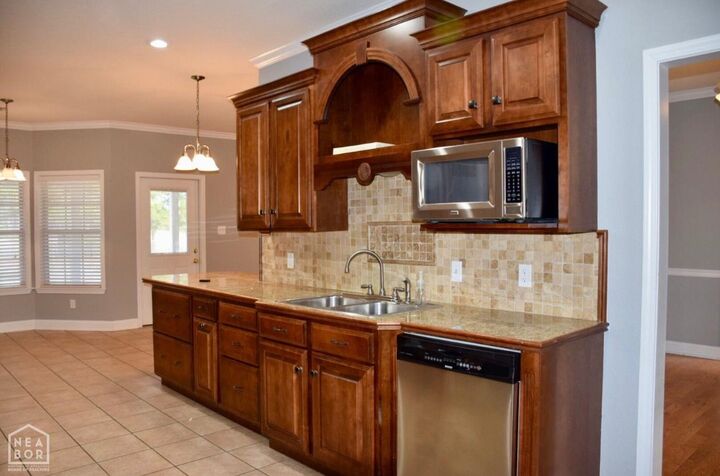 Property Photo:  916 Ouachita 88  AR 71701 