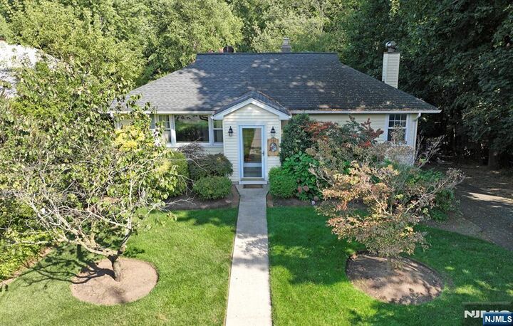 251 Boulevard  Glen Rock NJ 07452 photo