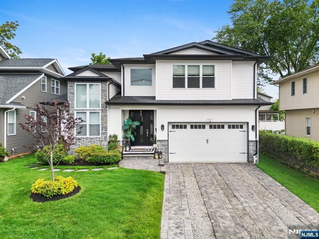 Property Photo:  86 Levitt Avenue  NJ 07621 