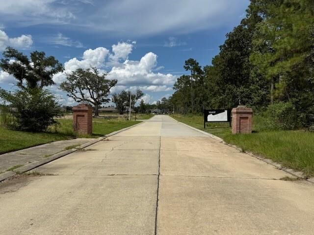 Property Photo: 616 Sha Circle LA 70461