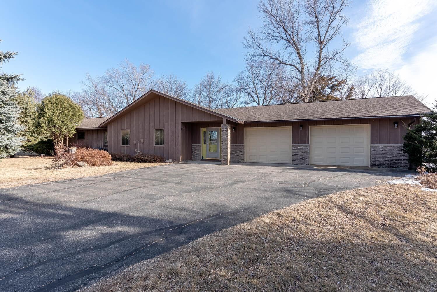 Property Photo: 46463 Cape Horn Road MN 56017