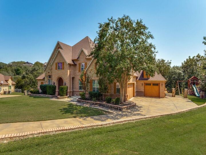 Property Photo:  149 Silver Valley Lane  TX 76108 