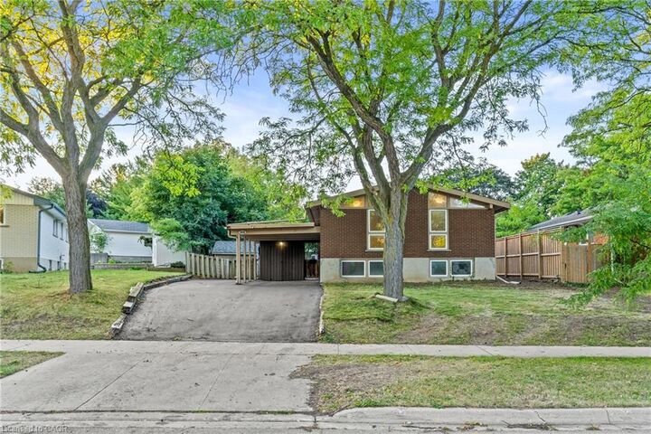Property Photo:  366 Dale Crescent  ON N2J 3Y7 