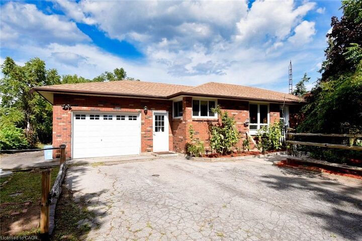 Property Photo:  1164 Golf Club Road  ON L0R 1P0 