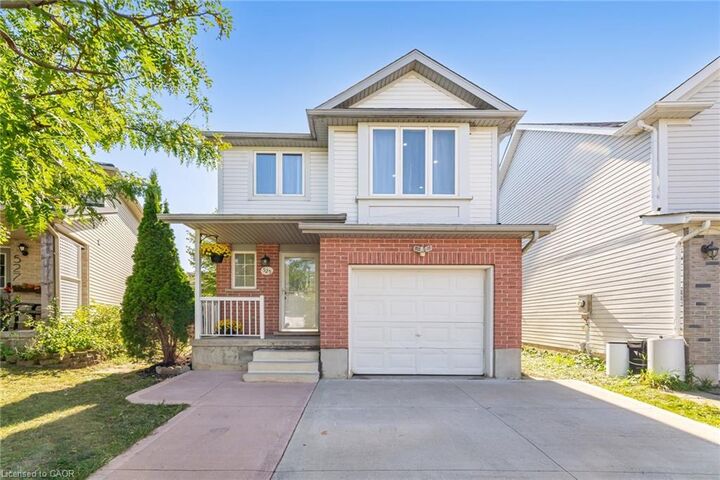 525 Chablis Drive  Waterloo ON N2T 2Y1 photo