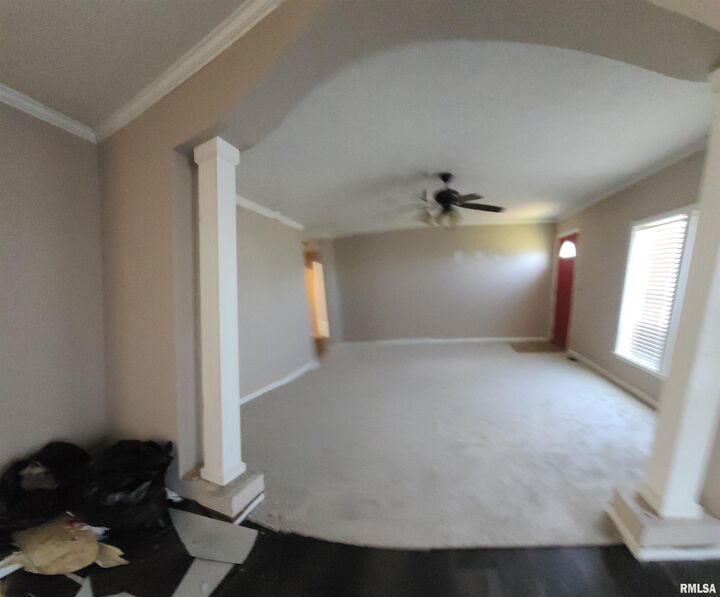 Property Photo: 16035 Caplinger Pond Road IL 62959