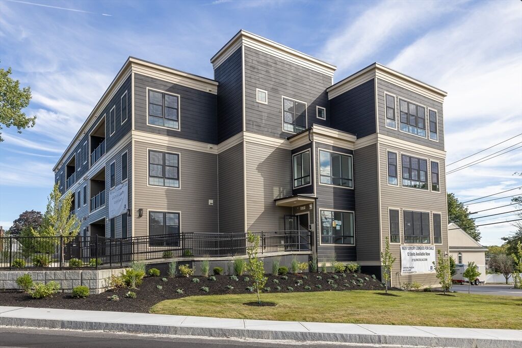 Property Photo:  272 Lincoln Street 3C  MA 01752 