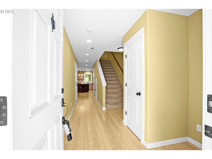 Property Photo:  17974 SW Oak St  OR 97007 