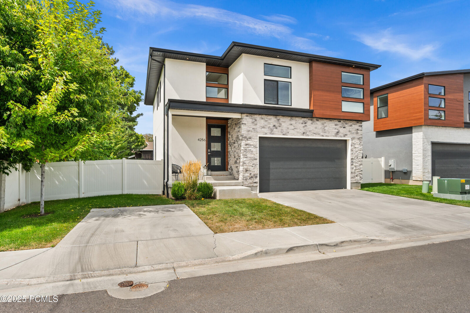 Property Photo:  4256 S Valentina Bay  UT 84124 