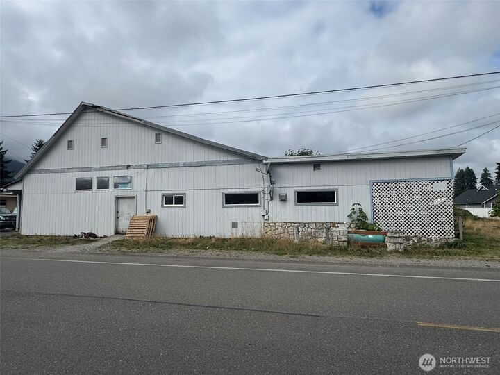 Property Photo:  1070  Darrington Street  WA 98241 