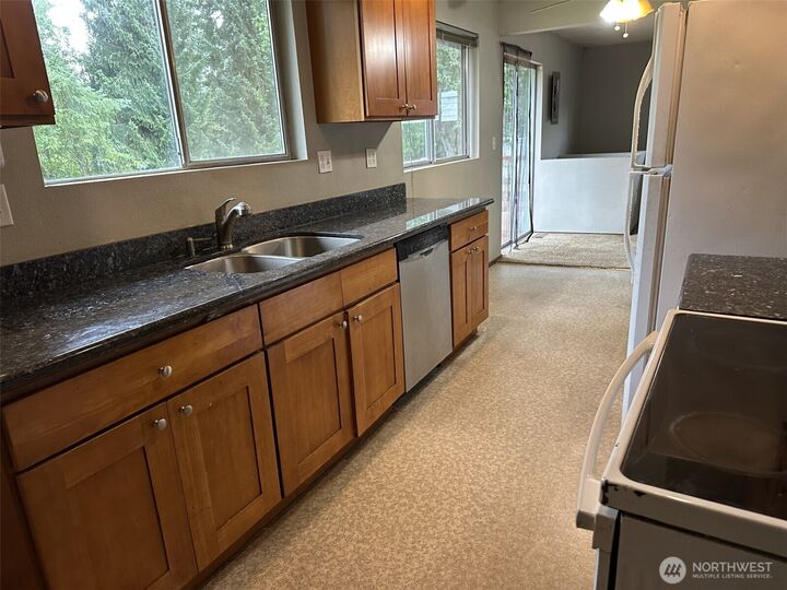 Property Photo:  39845 SE  Spruce St  WA 98065 