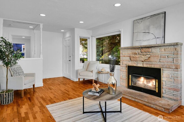 Property Photo: 510 A Street NE WA 98002