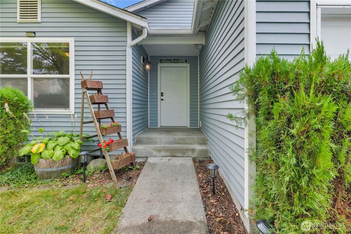 10508  192nd Street Ct E  Graham WA 98338 photo