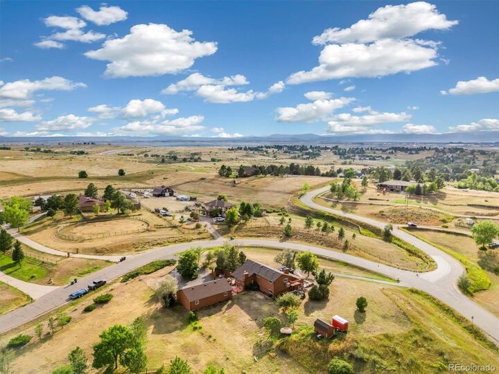 7390 S Liverpool Street  Centennial CO 80016 photo