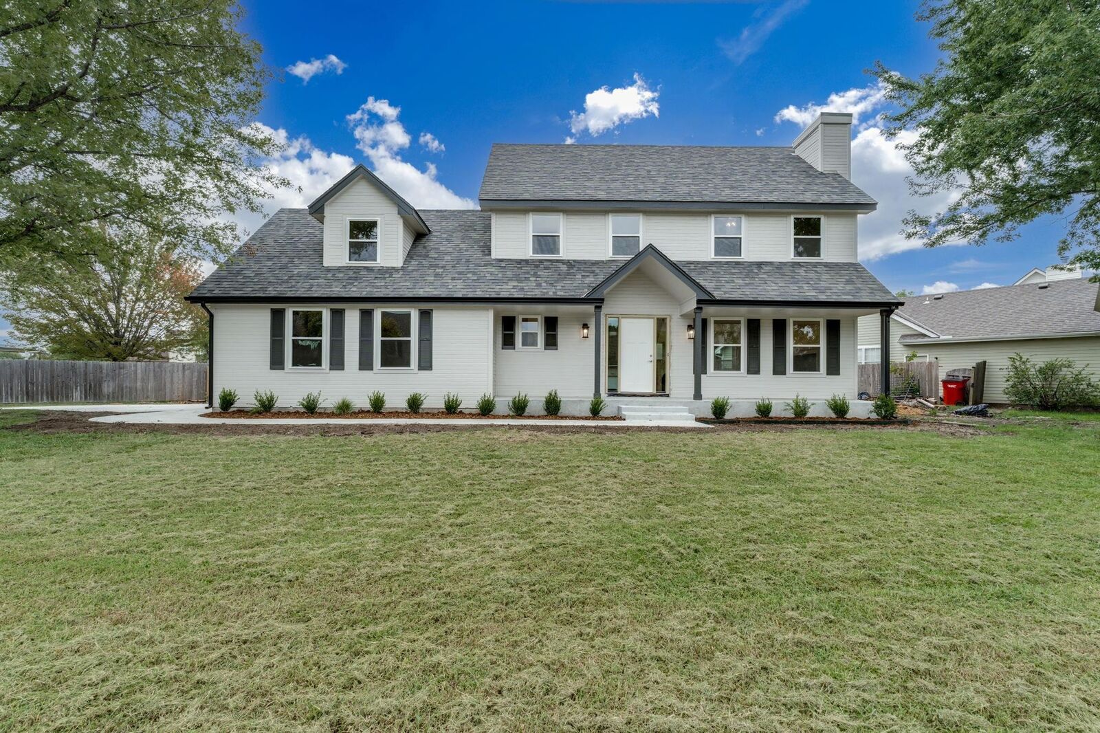 Property Photo:  2630 N Parkwood Ln  KS 67220 