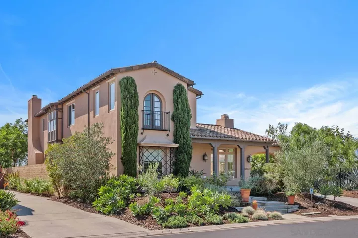 Property Photo: 7551 Delfina CA 92127