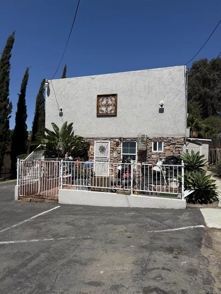 Property Photo:  9210 Harness Street  CA 91977 