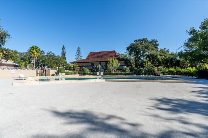 Property Photo:  491 Ives Dairy Rd 202-5  FL 33179 