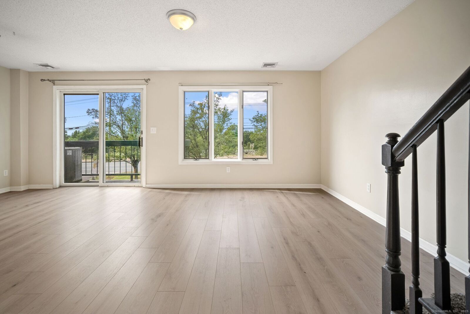 Property Photo:  219 South Broad Street Apt N205  CT 06450 
