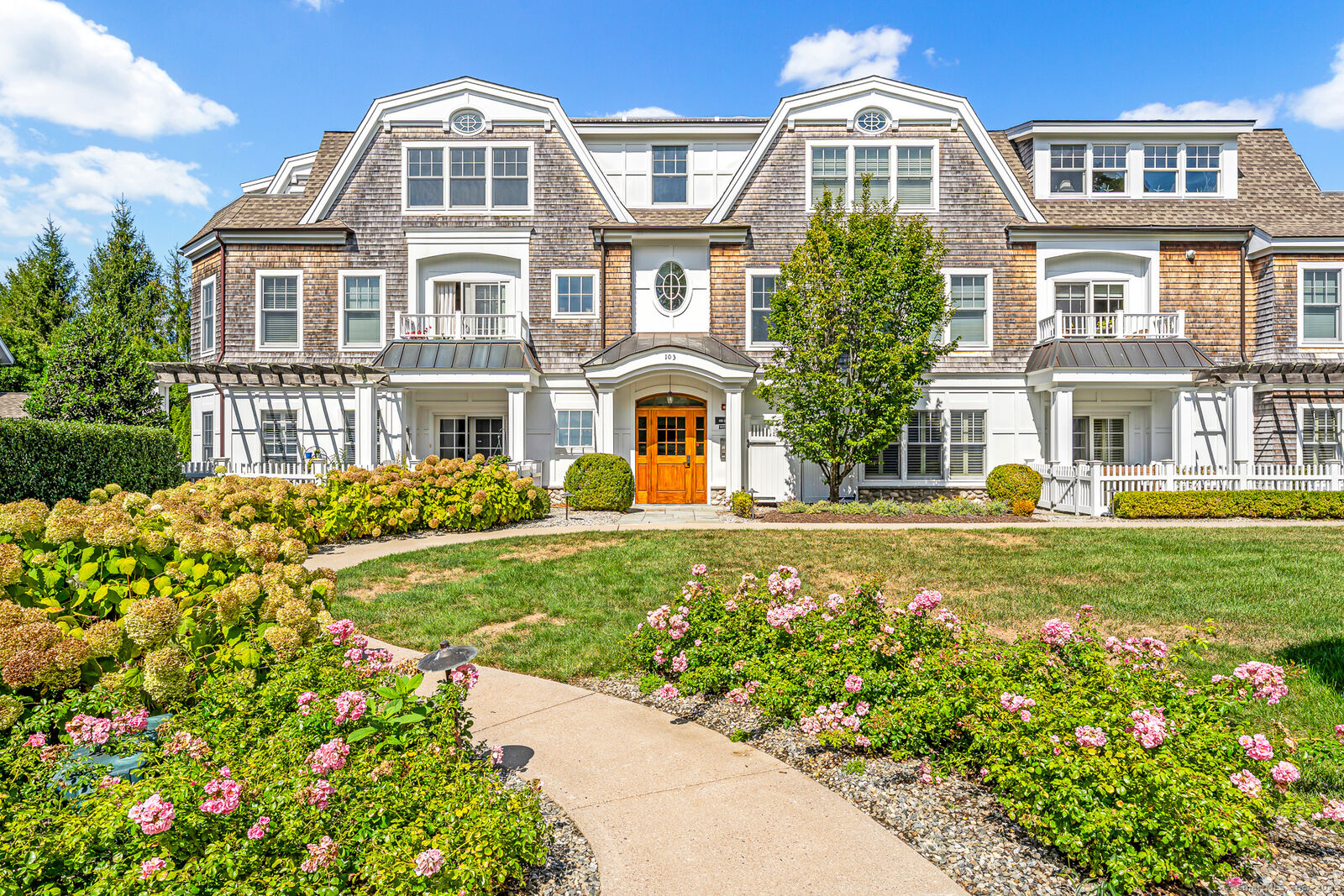 Property Photo:  103 Main Street 1103  CT 06378 