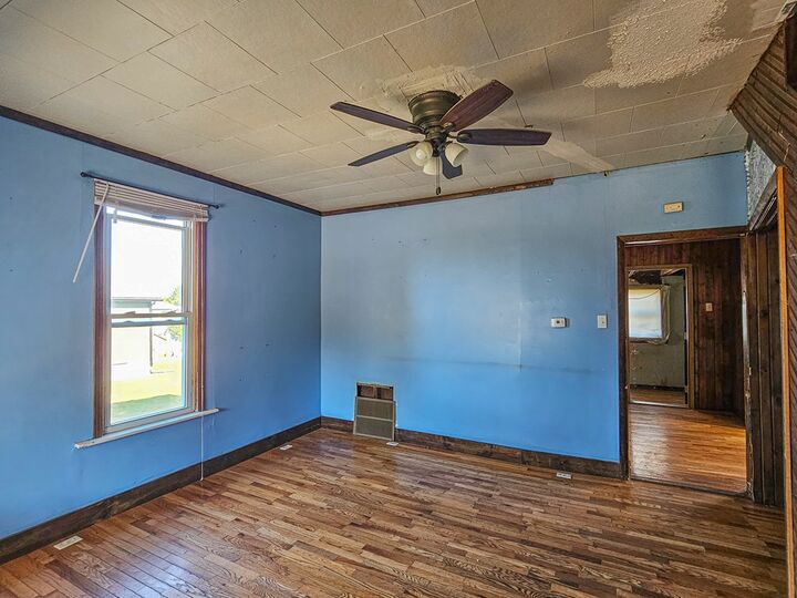 Property Photo: 511 Broadway St. OH 45692