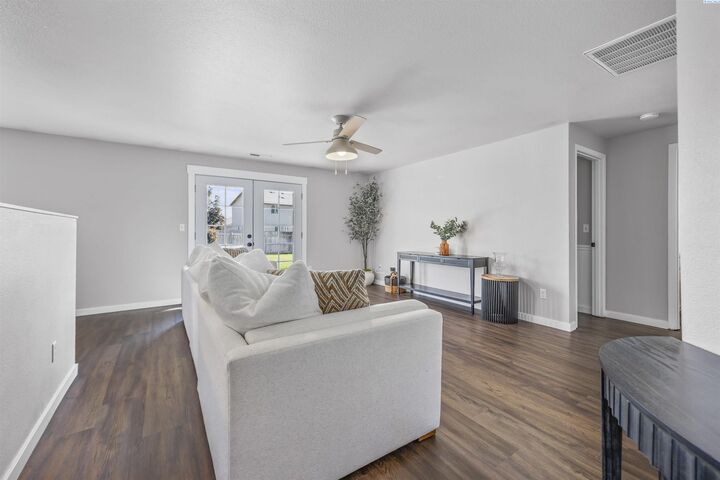 Property Photo:  4215 Brahman Lane  WA 99301 