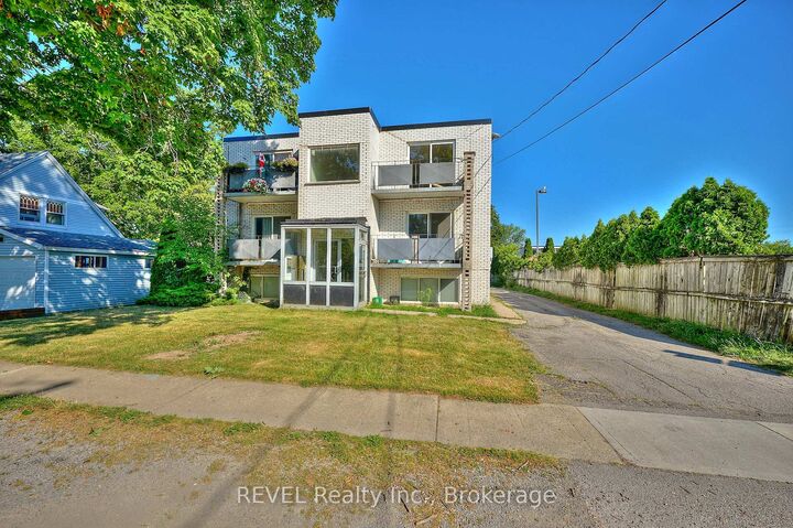 Property Photo:  3865 Front Street  ON L2G 6G3 
