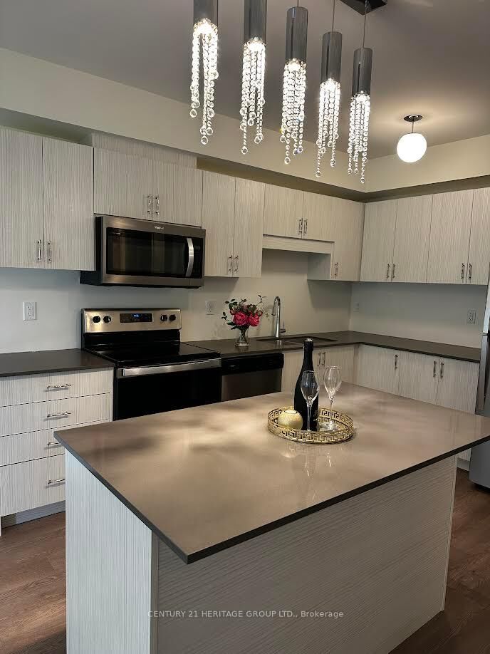 Photo de la propriété:  110 Grew Boulevard 302  ON L0E 1L0 