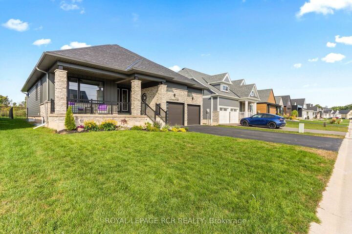 232 Snowberry Lane  Georgian Bluffs ON N0H 1S0 photo