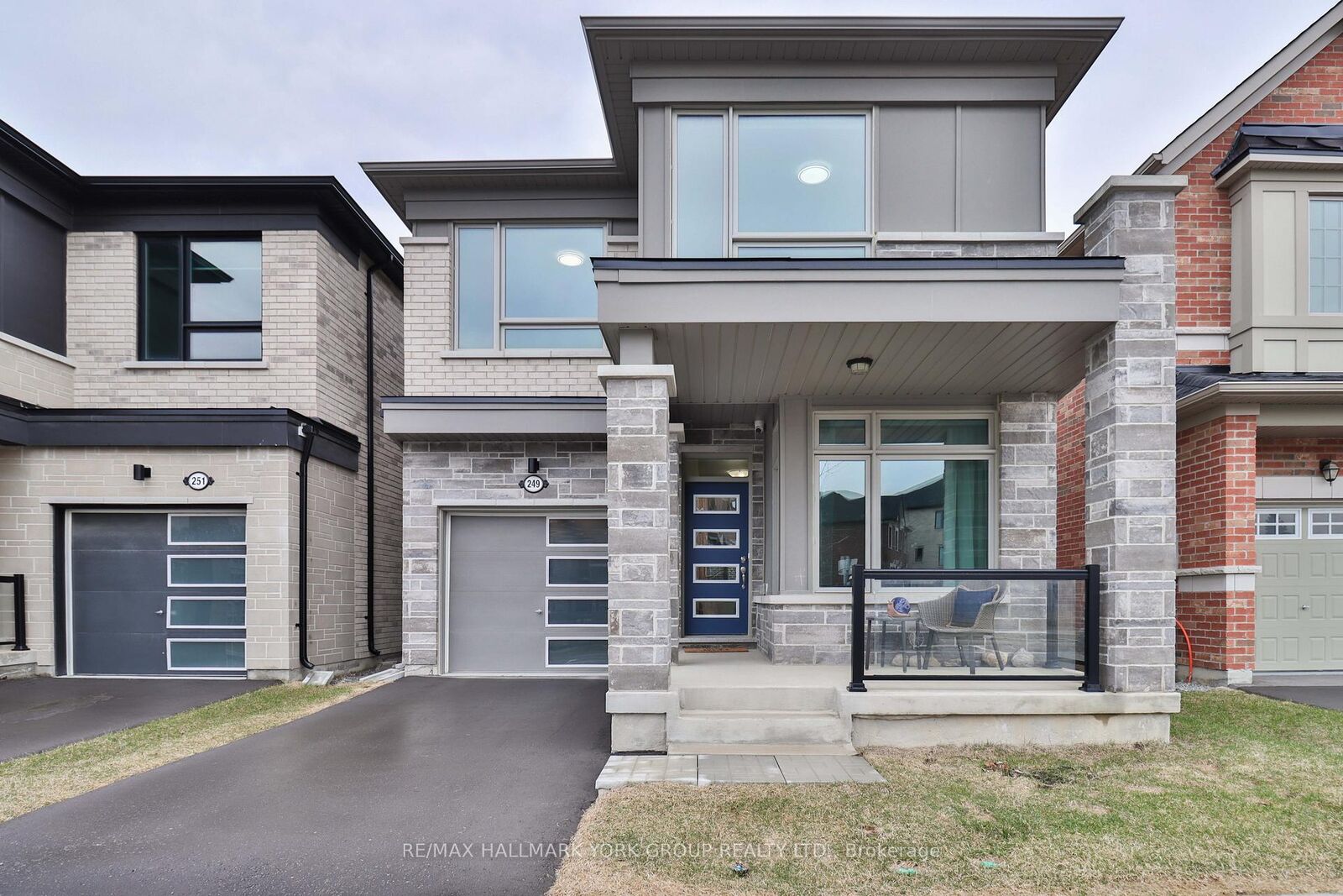 Property Photo:  249 Beaverbrae Drive  ON L6C 3K6 