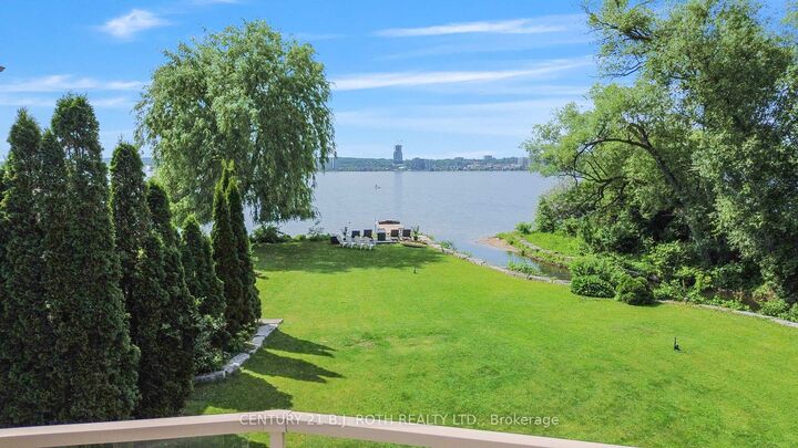 58 White Oaks Road  Barrie ON L4N 4B9 photo