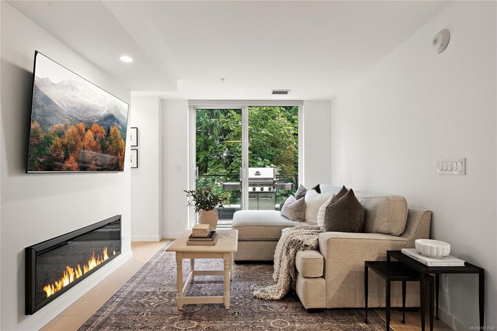 Property Photo: 2000 Hannington Rd 222 BC V9B 6R6