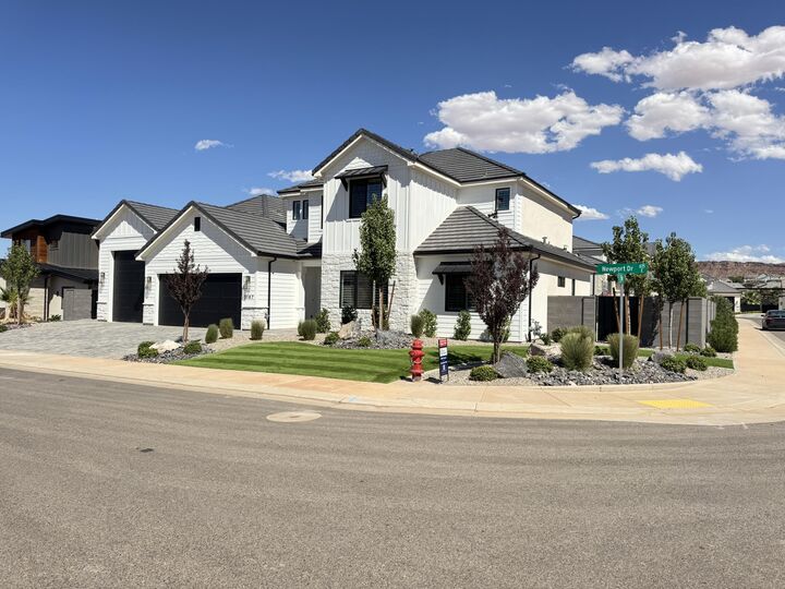 Property Photo:  3187 S Newport Dr  UT 84780 