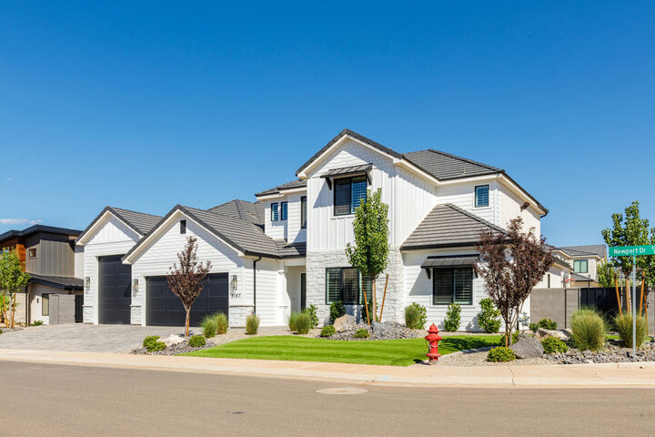 Property Photo:  3187 S Newport Dr  UT 84780