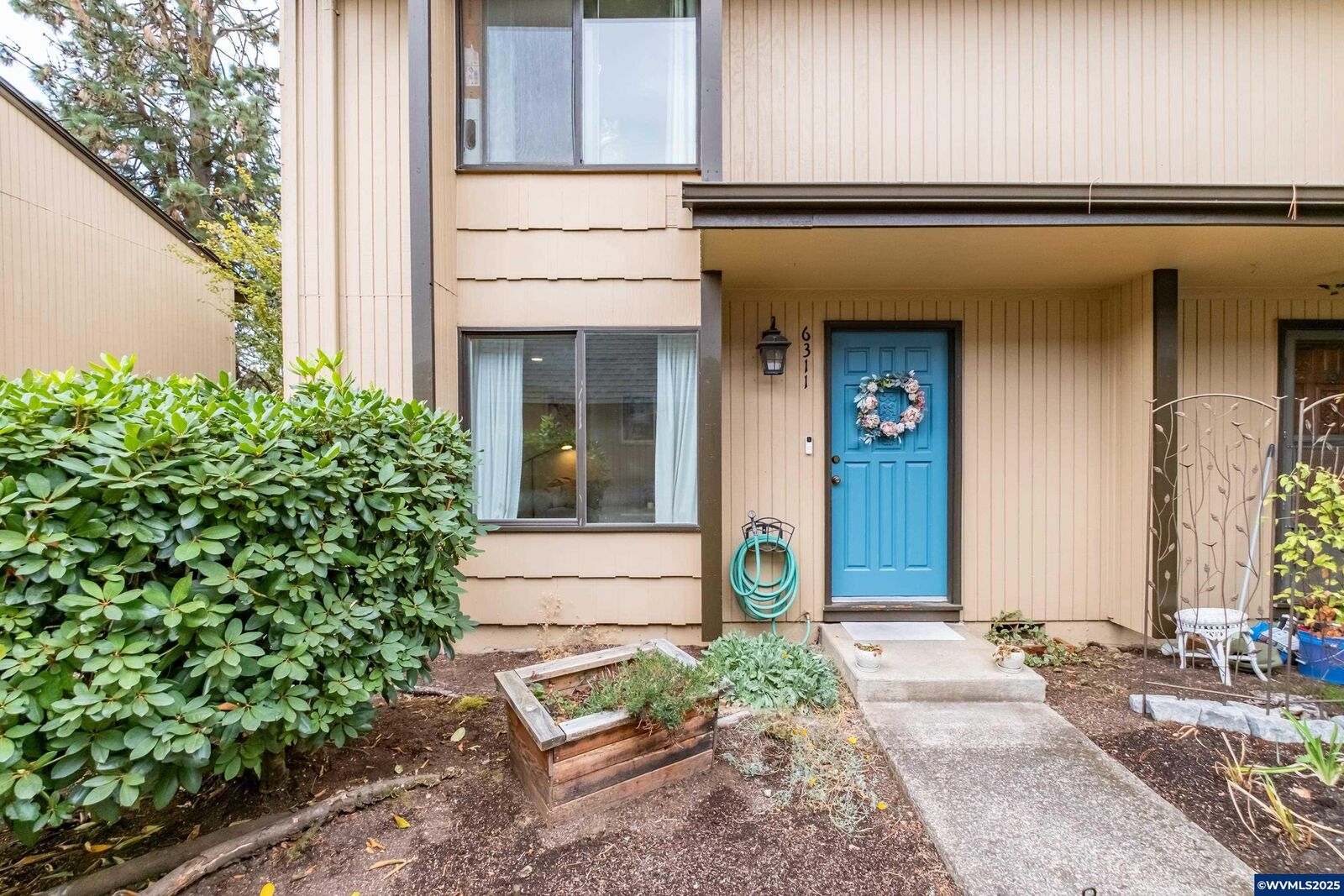 Property Photo:  6311 Fairway Av SE  OR 97306 