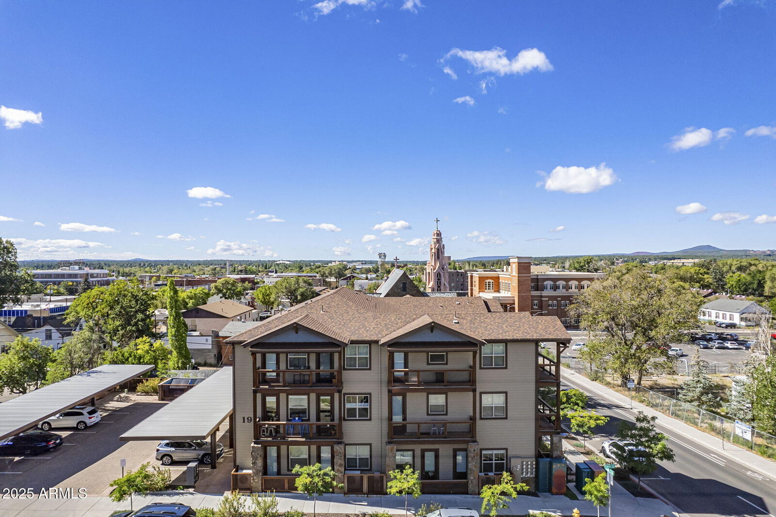 Property Photo:  19 W Dale Avenue 202  AZ 86001 