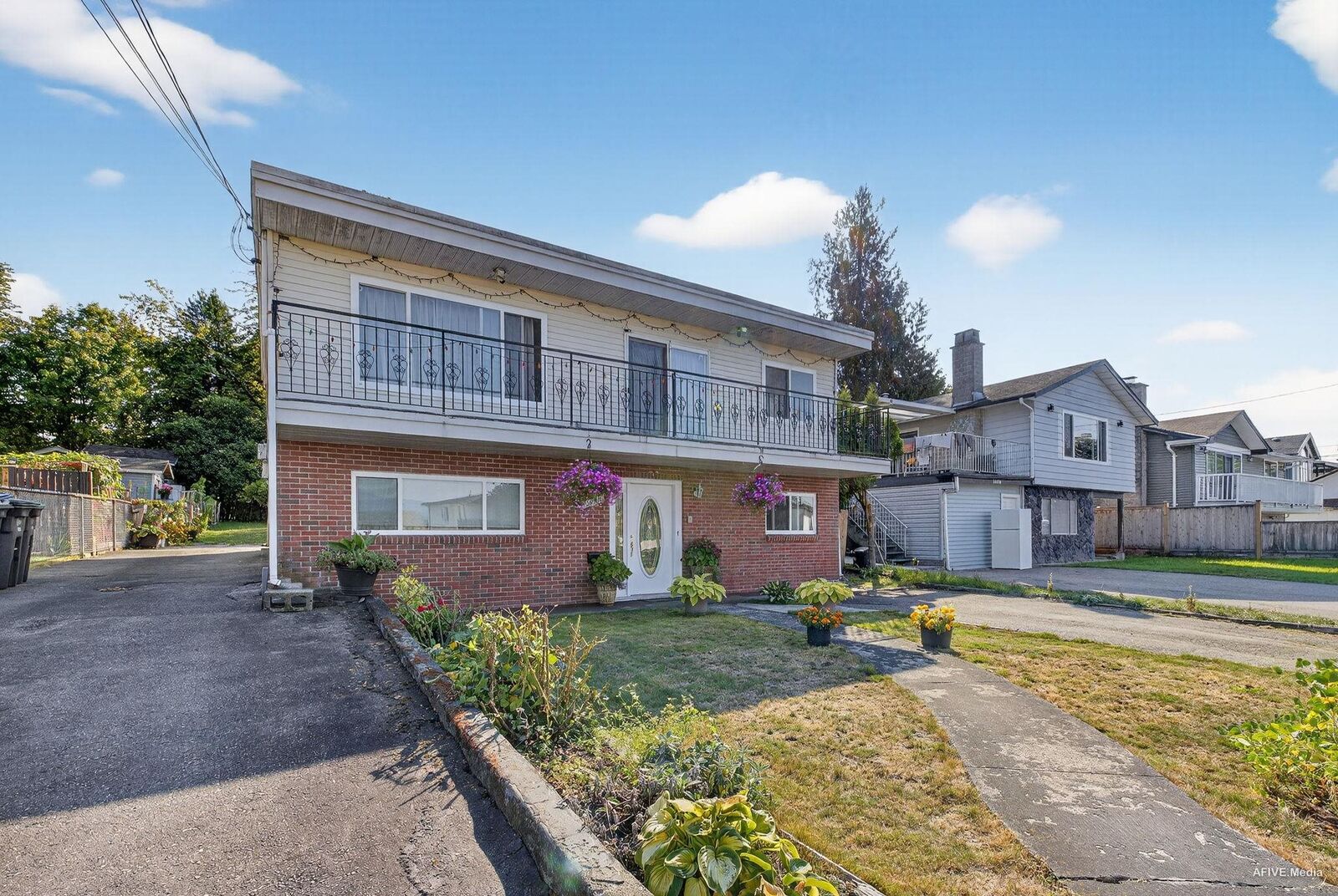 Property Photo:  11640 98A Avenue  BC V3V 2K9 