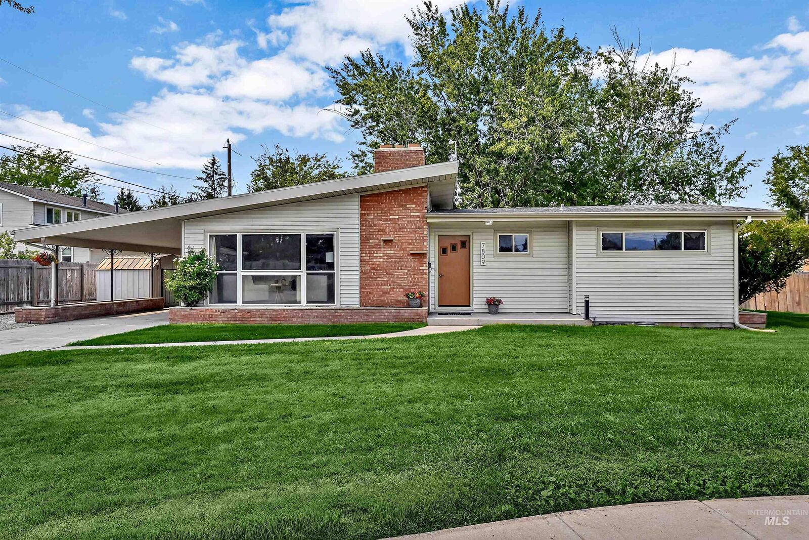 Property Photo:  7809 W Westover Dr  ID 83704 