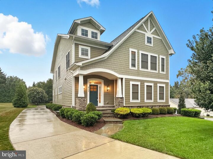 Property Photo: 217 Pleasant Street SW VA 22180
