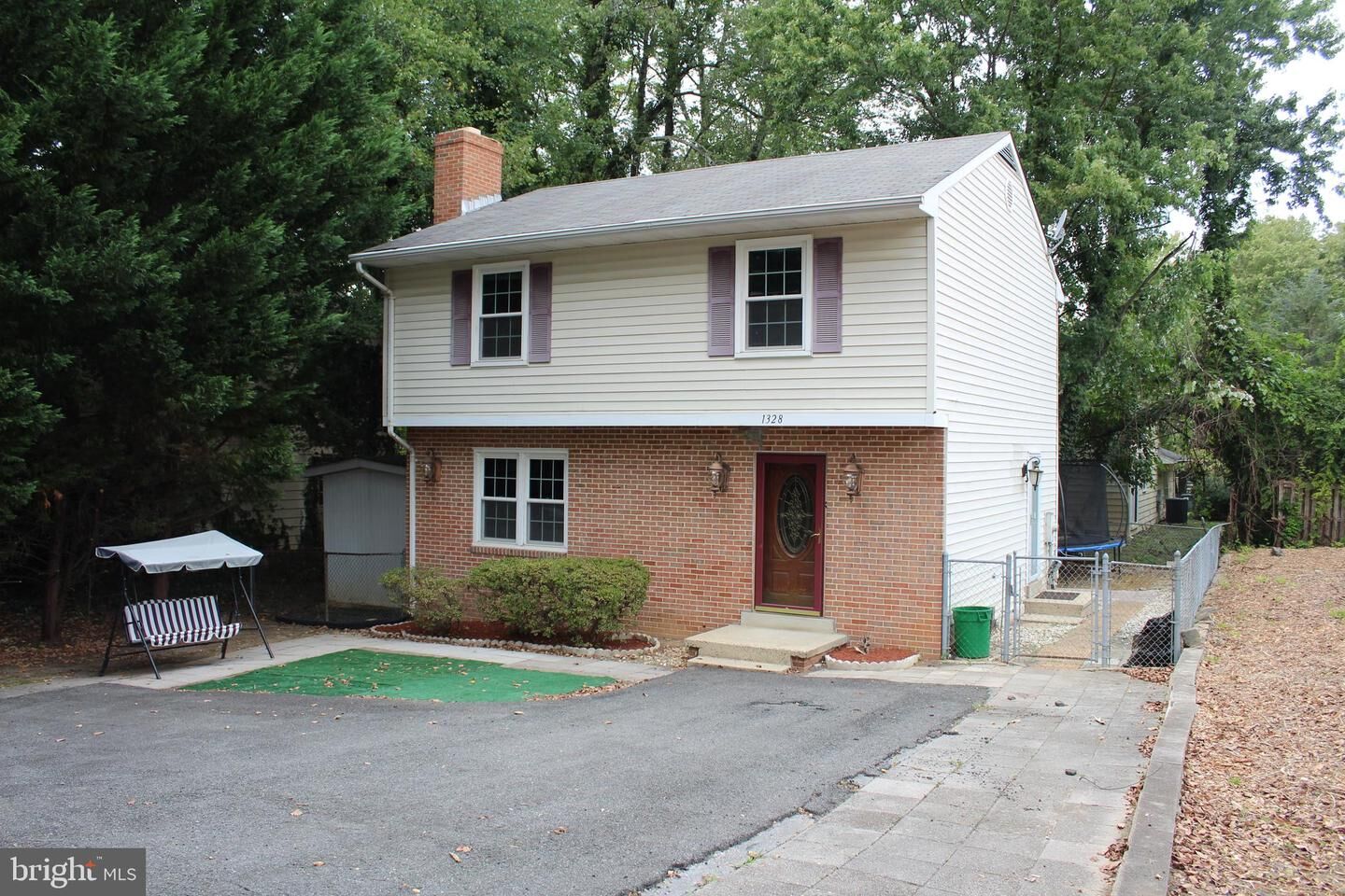 Property Photo: 1328 Dolley Madison Boulevard VA 22101