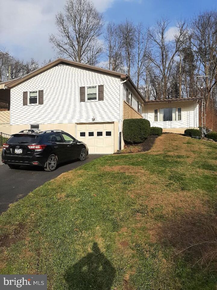 Property Photo:  131 Hunters Church Road  PA 17045 